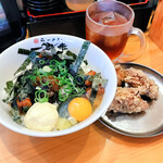 らーめん 一完歩 - 豚角煮丼、鳥唐揚げ