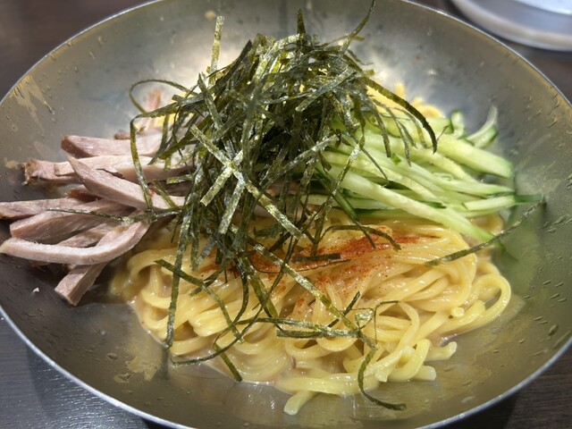 Rairai Tei Nagai Koen Ten photo