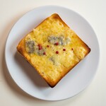 Toaster Bread Cafe&Champagne Bar - 