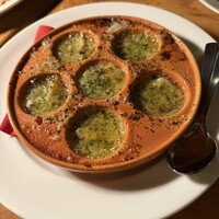 カルネジーオ イースト - 