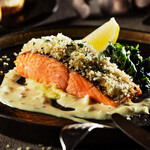 SALVATORE CUOMO & BAR - サーモンのカリカリパン粉焼き_2025秋