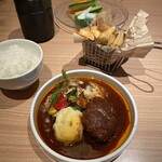 KICHIRI MOLLIS 新宿三丁目 - 