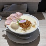 鶏そば 牧すする - 大盛鶏そば 肉３枚＋煮玉子＋台湾ミンチ