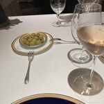 アピシウス - オリーブが手が止まらない美味しさ