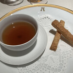 アピシウス - 海亀のコンソメで、昇天