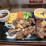 いきなりステーキ - 乱切りステーキ160g､TPバーグ100g､チーズソースも…