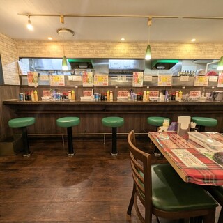 キッチンセブン 街のハンバーグ屋さん_2