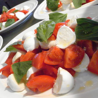 ピッツェリア パッソ アヴァンティ_0