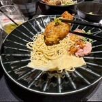 Japanese Soba Noodles 蔦 - 青森シャモロックの雲呑を米粉で包み揚げたチキンボール