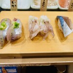 立喰い寿司 魚がし日本一 - 料理写真: