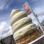 セイコーマート - 料理写真:とうきびソフト　税込214円