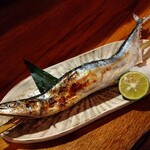 魚秀 - 秋刀魚塩焼き