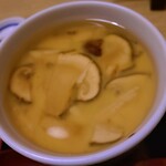寿司居酒屋 十色 - 松茸の茶碗蒸し