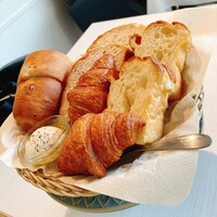 TOOTH TOOTH GARDEN RESTAURANT - 