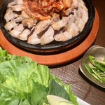 コリアンダイニング クオンズ - 