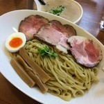 あいつのラーメン かたぐるま 本店 - 