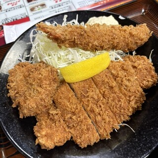 口コミ一覧 : とん吉 - 愛甲石田/とんかつ [食べログ]