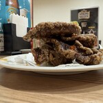 橘屋 - 愛称レバーフライの標高。今書いていて、この翌日ランチで野菜炒めとオニオンスライス食べた理由がわかった。この時、ノンベジだったからだ。