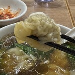 橘屋 - ワンタンです。美味しそうでしょ？美味しいのです。魚介食べてる感がすごいのです。