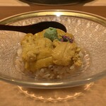 新橋 すし華 - 利尻ウニとムラサキウニ食べ比べ