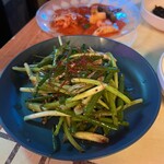 王豚足家 - 