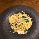 ELMO - 自家製ソーセージと青梗菜