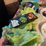 王豚足家 - 