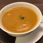 中国料理 煌蘭苑 - 南瓜　蟹肉入りフカヒレスープ