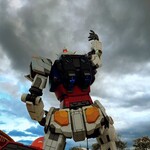 セルビア パビリオン レストラン - ガンダム