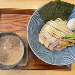 麺道 ひとひら - 特製豚骨魚介つけ麺