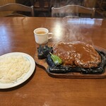 ハンブルグ - ワンポンド ４５０g
      ジャンボハンバーグ♡
      デミグラスソース♡