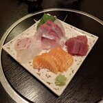 八角 - お刺身盛り合わせ
