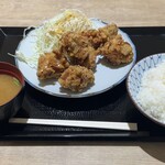 焼鳥のヒナタ - 唐揚げ定食