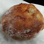 LITTLE LIGHTS - ブラックオリーブとモッツァレラのリュスティック