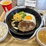 武蔵ハンバーグ - ハンバーグ＋目玉焼き（マイ月見セット）