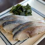 七津屋 - サバきずし 390円