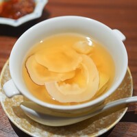港式料理 鴻禧 - 乾燥ココナッツと鮑のスープ