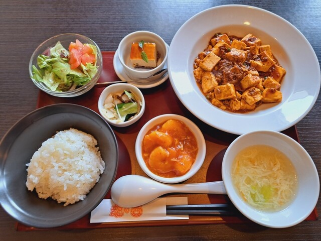 中華ダイニング 龍の壺（中華DINING 龍の壺） - 南福島（中華料理）