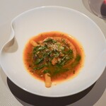SEZANNE - トリノのパスタ、鴨のラグー、コリアンダーとハラペーニョのペースト、パルミジャーノ・レッジャーノ
