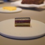 SEZANNE - オニオングリーンオリーブ、秋刀魚の酢じめ