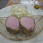 厚切りレアとんかつやまとん - 