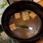 東京 なだ万 - やけに磯の香りすんなと思ったらアオサ入りだよ味噌汁