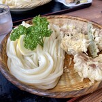 手打うどん　源内 - 麺も最高レベル