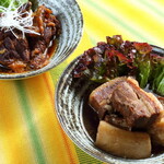 琉球料理 おきなわや - ラフテーとソーキ