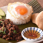 スコンター - 料理写真:ガパオライス