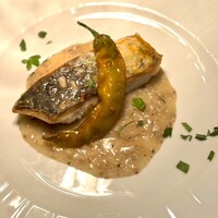 鰆(さわら)のグリル　いろいろなキノコのソース