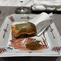 ON the TABLE CHINESE - 