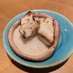 魚炉魚炉 - ◆どんこ椎茸　329円