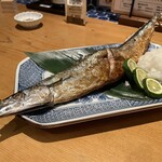 魚炉魚炉 五反田 - ◆秋刀魚炉端焼き