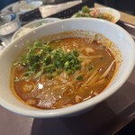 エムエム タイ - 